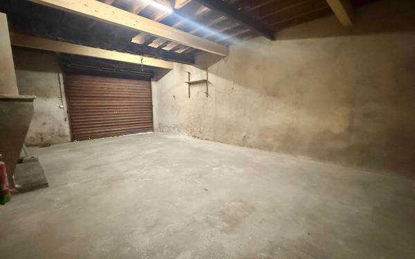 Maison à vendre    6 pièces •  Saint-Macaire