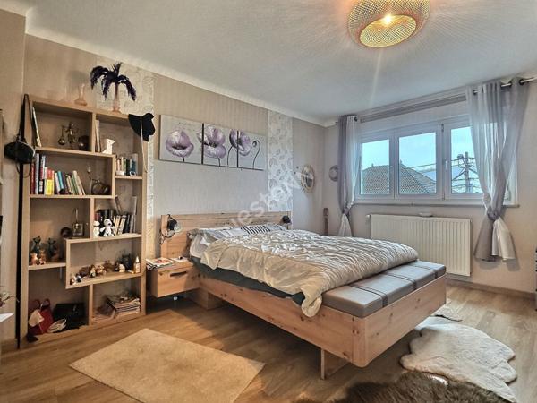 Maison Forbach - 3 Chambres - 137 m2 - Rue calme - proche commodités - Terrain 6,01 ares