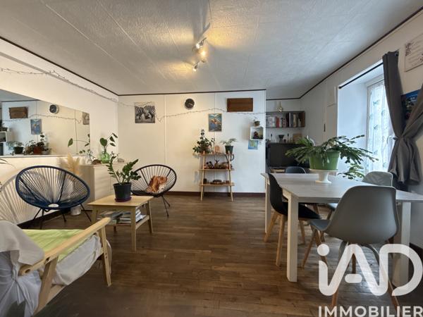 Maison à vendre 6 pièces 137 m² Châteauneuf-la-Forêt