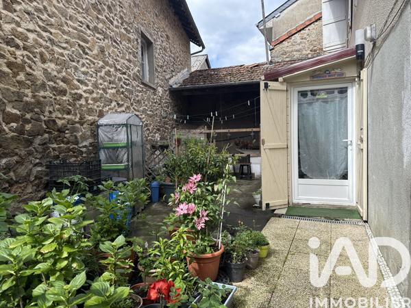 Maison à vendre 6 pièces 137 m² Châteauneuf-la-Forêt