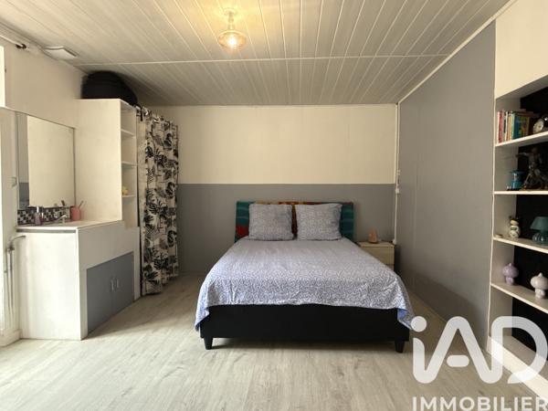 Maison à vendre 6 pièces 137 m² Châteauneuf-la-Forêt
