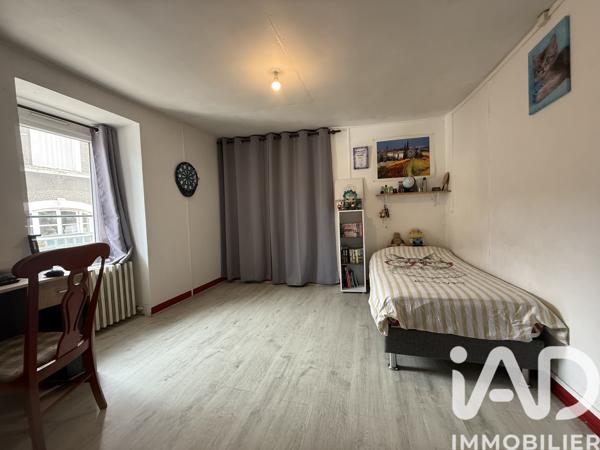 Maison à vendre 6 pièces 137 m² Châteauneuf-la-Forêt