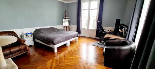 Magnifique duplex haussmannien hyper centre Nantes