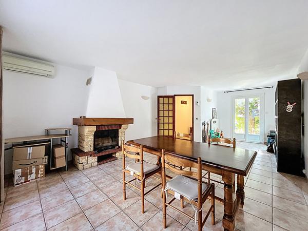 Maison 4 pièces 3 chambres Portes Les Valence.