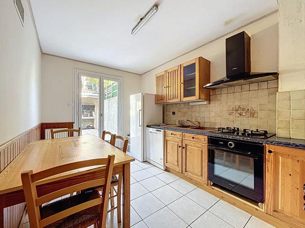 Maison 4 pièces 3 chambres Portes Les Valence.