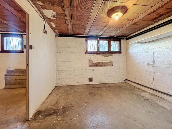 Bourg Les Valence les Chirouzes Maison 4 pièces de 118 m2 avec garage sur un terrain de 217m²