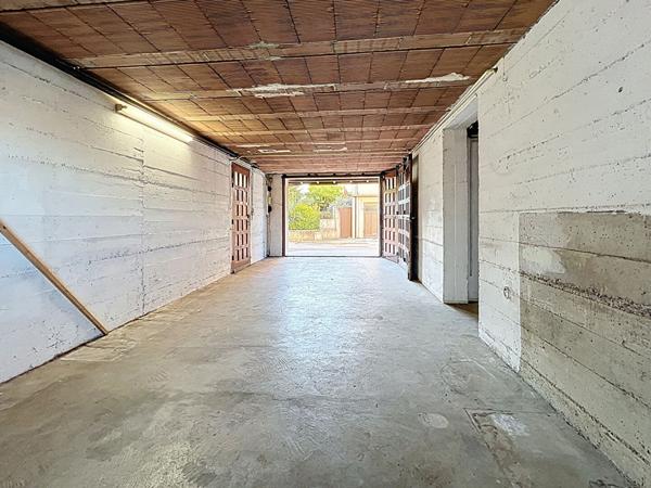 Bourg Les Valence les Chirouzes Maison 4 pièces de 118 m2 avec garage sur un terrain de 217m²