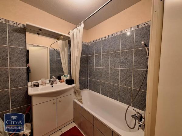 Appartement à vendre 2 pièces 46m² Bellignat (01100)
