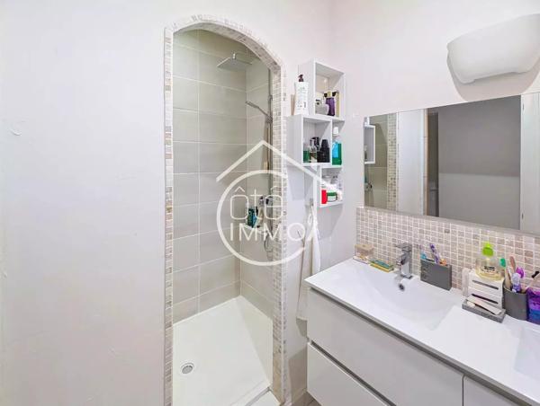 PRIGONRIEUX : Maison familiale rénovée de 135m² avec dépendance et jardin