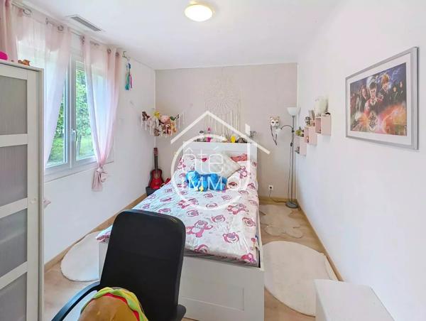 PRIGONRIEUX : Maison familiale rénovée de 135m² avec dépendance et jardin