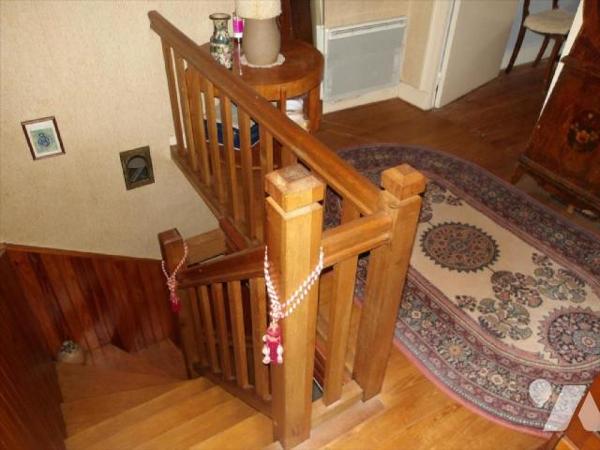 CLUGNAT (23) CREUSE,  A vendre charmante maison en pierres de 107 m² hab. comprenant au rez de ...