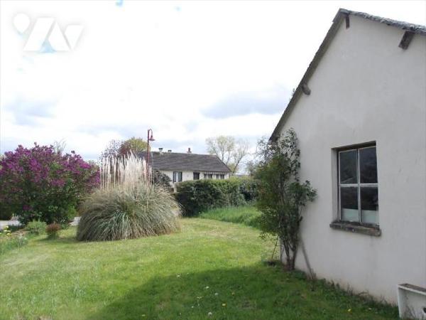 CLUGNAT (23) CREUSE,  A vendre charmante maison en pierres de 107 m² hab. comprenant au rez de ...