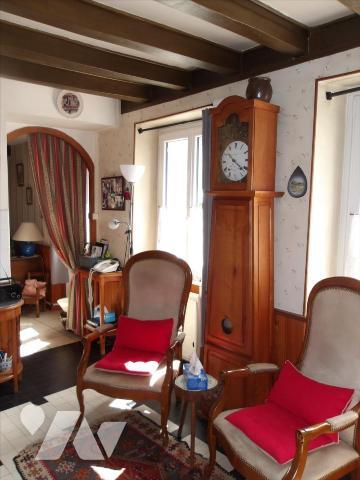 CLUGNAT (23) CREUSE,  A vendre charmante maison en pierres de 107 m² hab. comprenant au rez de ...