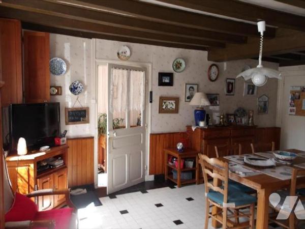 CLUGNAT (23) CREUSE,  A vendre charmante maison en pierres de 107 m² hab. comprenant au rez de ...