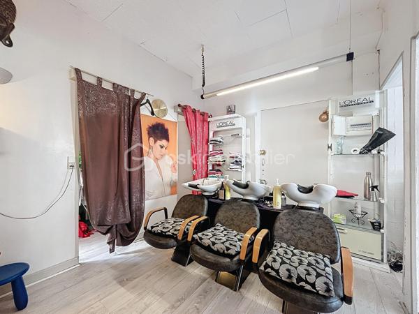 Local d activites de 50 m²