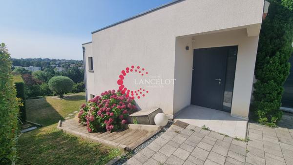 Maison récente 7 P louée meublée avec vue et piscine