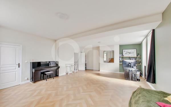 Maison à vendre    5 pièces • 150 m2 Senlis