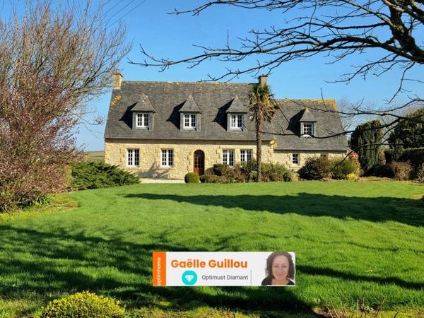 SAINT POL DE LEON : Maison de caractère de 7 pièces sur un terrain de 3300m²