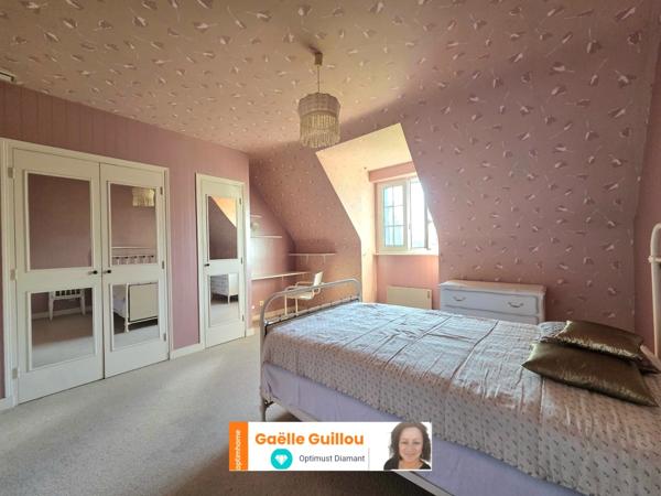 SAINT POL DE LEON : Maison de caractère de 7 pièces sur un terrain de 3300m²