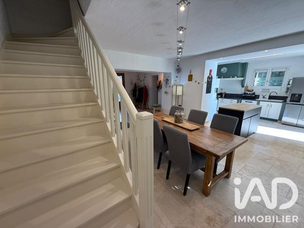 Maison à vendre 6 pièces 166 m² Sarrians