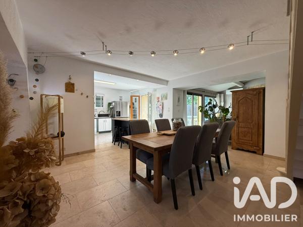 Maison à vendre 6 pièces 166 m² Sarrians