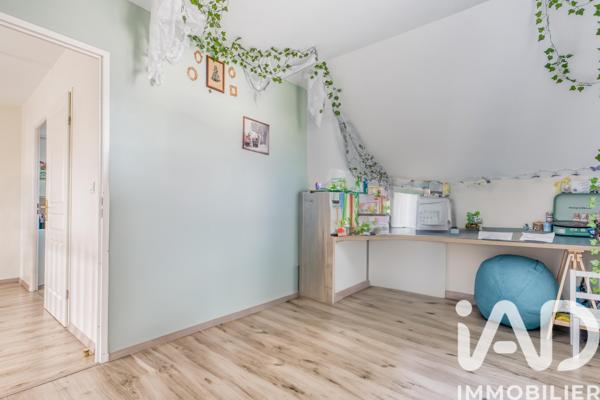 Maison à vendre 6 pièces 138 m² Magny-le-Hongre