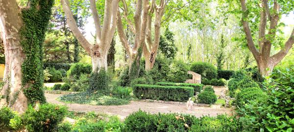 Montpellier (34000) Mas 2700 m2, parc 2HA, bassin 17/4, 15 chambres