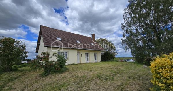 Charme et potentiel : maison individuelle avec grand terrain
​Située à seulement dix minutes de Louviers, à Quatremare, découvrez cette maison individuelle construite en 1978. 
Elle offre un beau potentiel avec environ 135 m2 habitables et son sous-sol complet.
​Le rez-de-chaussée se compose de :
​- Une vaste et lumineuse pièce de vie de 40 m2, parfaitement exposée pour profiter d'un ensoleillement optimal.
​- Une très grande cuisine de 20 m2
- Une chambre 
​1er étage :
​- Quatre chambres confortables.
​- Une salle de bain avec douche et un WC.
- Une lingerie
​Cette maison possède un charme certain qui ne demande qu'à être rafraîchie pour la moderniser à votre goût. 
Elle est déjà équipée d'une pompe à chaleur garantissant un confort thermique optimal, classée C au Diagnostic de Performance Énergétique (DPE).
​À l'extérieur, vous profiterez d'un bel espace grâce au terrain de 990 m2.

​Vous souhaitez en savoir plus sur les possibilités de personnalisation ? 
Contactez moi pour plus d'informations et pour organiser une visite.
