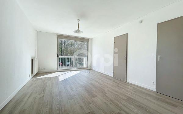 Appartement à vendre    1 pièce • 37,40 m2 Chantilly