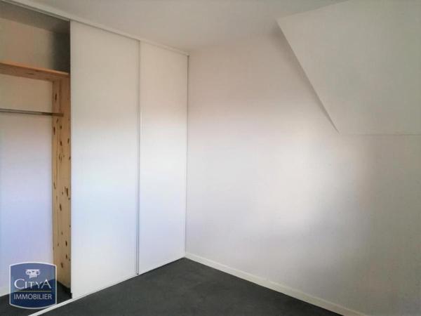 Appartement à louer 2 pièces 51.54m²