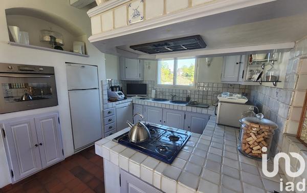 Maison à vendre 5 pièces 181 m² Saint-Denis-sur-Loire