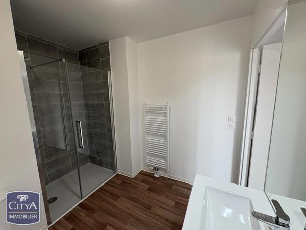 Appartement à vendre 2 pièces 55.76m²