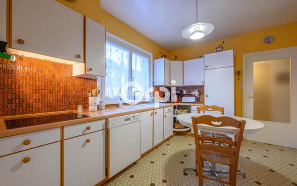 Maison à vendre    8 pièces • 160 m2 Wattrelos