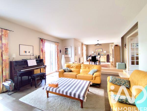 Maison à vendre 6 pièces 160 m² La Ville-du-Bois