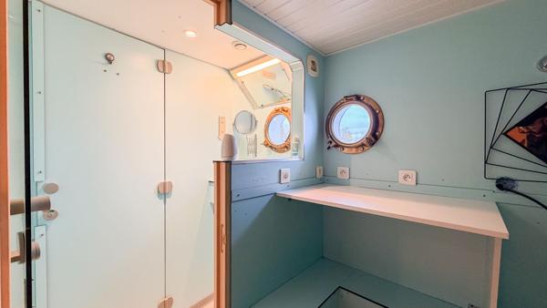 Péniche Bezons 184.6 m2