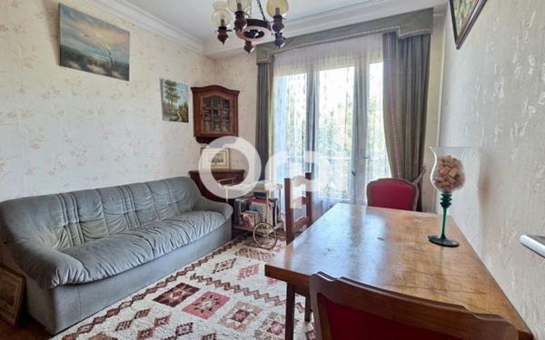 Maison à vendre    6 pièces • 130,20 m2 Décines-Charpieu