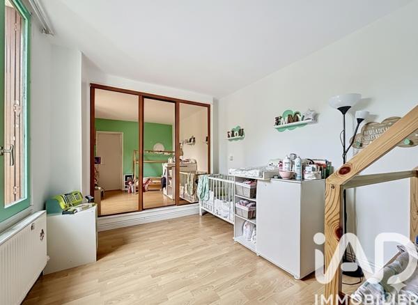 Appartement à vendre 4 pièces 87 m² Pontault-Combault