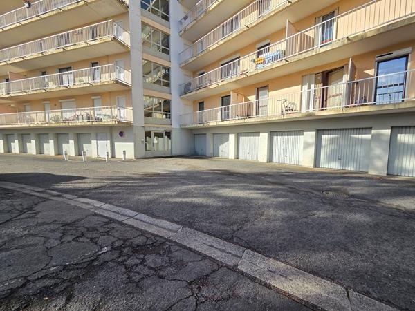 Garage 15 m2