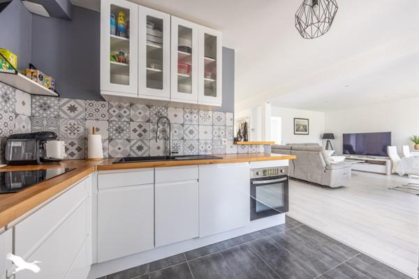 Maison à vendre |  Saint-Rogatien |  4 pièces | 90 m²