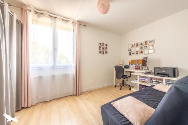 Maison à vendre |  Saint-Rogatien |  4 pièces | 90 m²