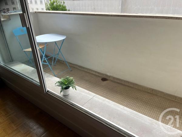 Appartement à vendre  2 pièces - 45 m 2   PARIS  - 75007