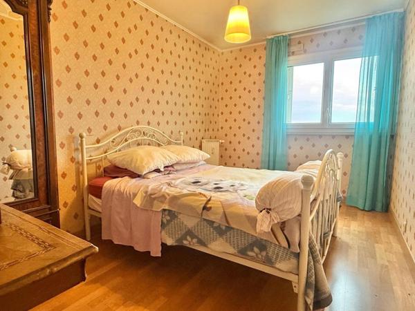 Beau 4 pièces de 81 m², cave et parking couvert