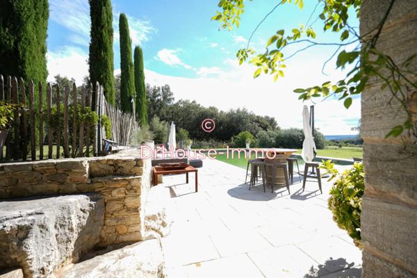 Maison à vendre 6 pièces de 320 m²