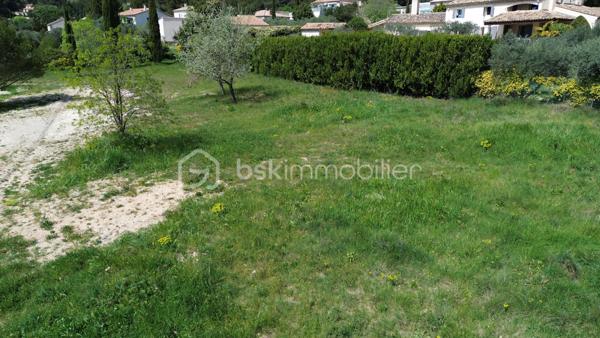 Terrain de 501 m²