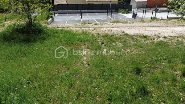 Terrain de 501 m²