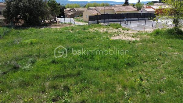 Terrain de 501 m²