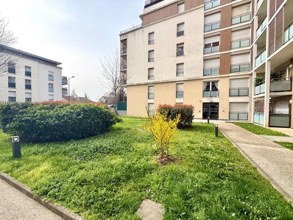 Appartement studio Thiais proche transports
