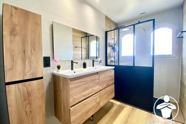 Vente                                                      Maison
                        
                     5 pièces                      79 m2                     à Casseneuil