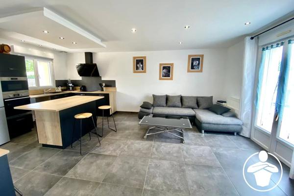 Vente                                                      Maison
                        
                     5 pièces                      79 m2                     à Casseneuil
