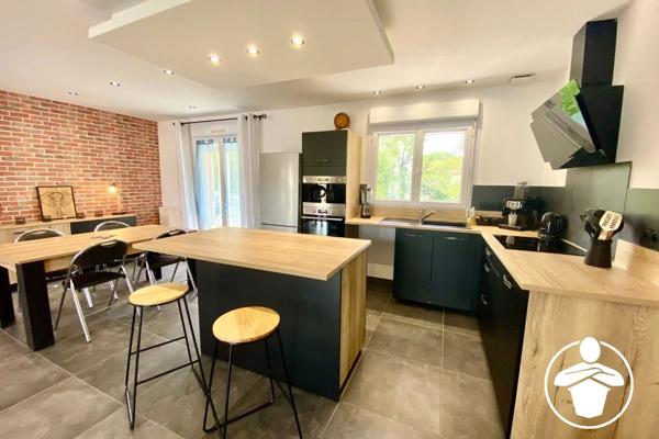 Vente                                                      Maison
                        
                     5 pièces                      79 m2                     à Casseneuil
